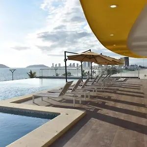 https://sunset-view-luxury-condos.mazatlan-hotels.com